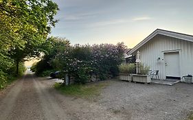 Cozy Cottage By The Sea South Of Varberg